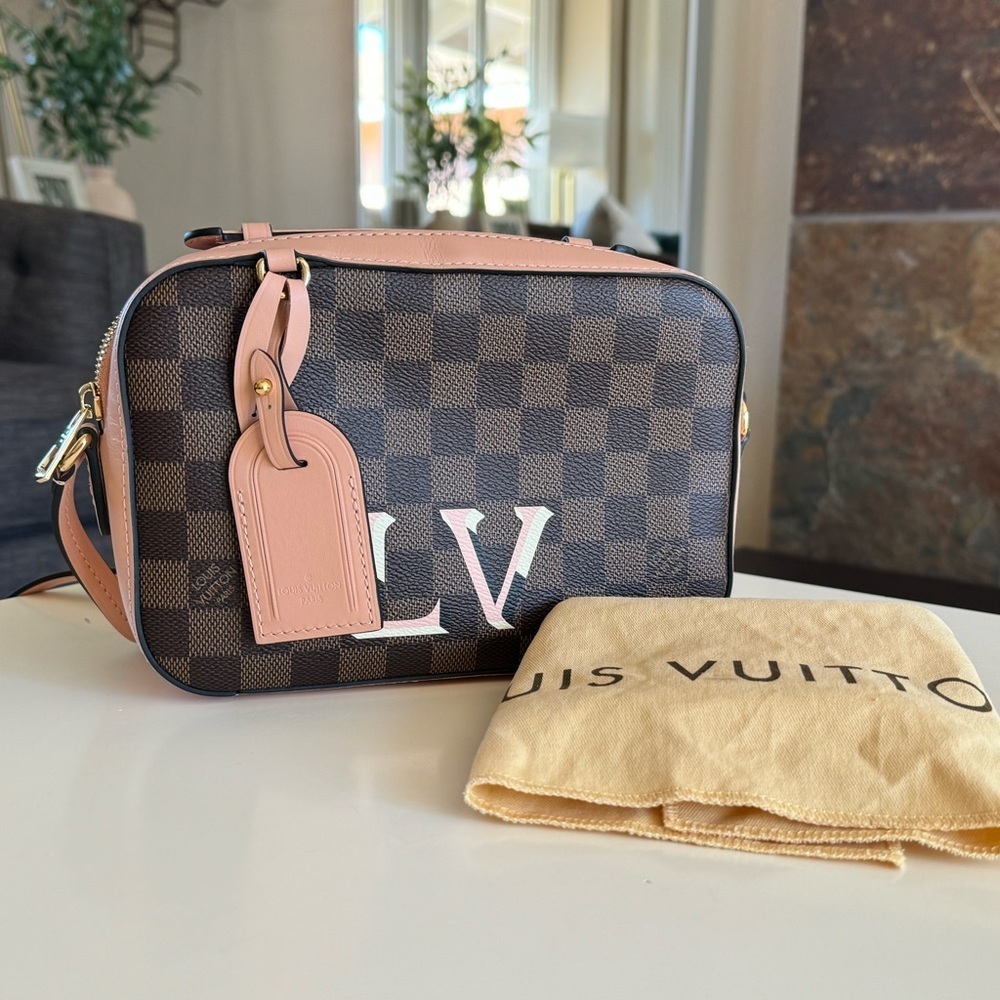 Louis Vuitton Brown Damier Ebene Canvas and Pink Leather Santa Monica Camera Bag - Picture 4 of 16